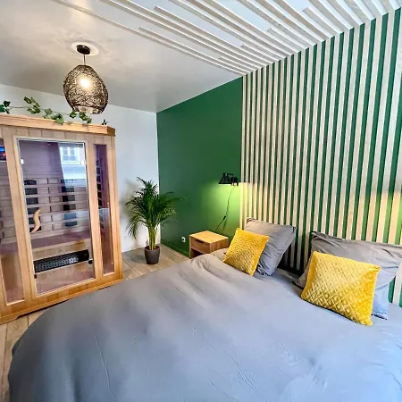 Superbe Appartement-sauna-cinema-parking-gare *