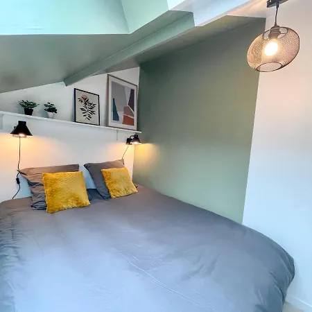 Superbe Appartement-sauna-cinema-parking-gare *